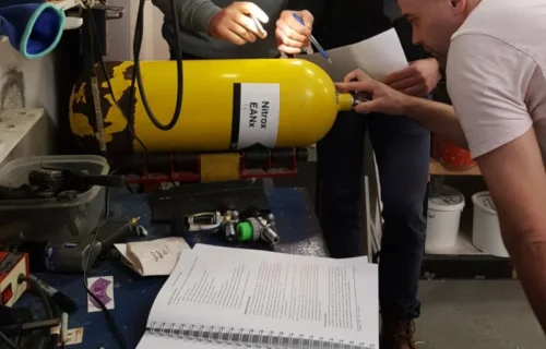 Visual Inspection and Valve Service of Cylinders in Cyprus